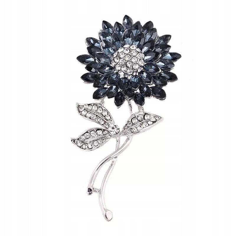 Flower brooch plated with 14K white gold