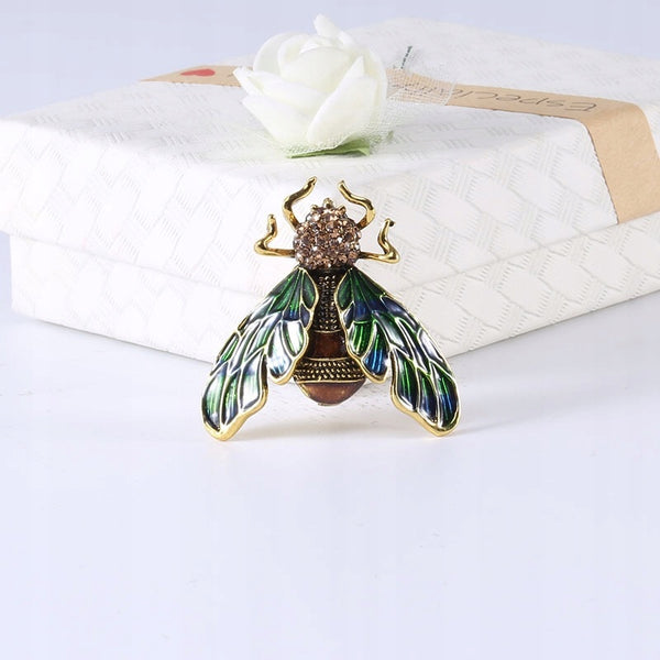 Fly brooch with zircons